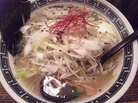 「塩ネギ鶏そば」@麺場 浜虎 横浜店の写真