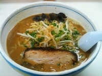 「味噌らぁめん（770円）」@らぁ麺 波（シー） 神田錦町店の写真