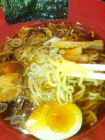 「虎ダレ醤油ラーメン（800円）」@麺匠 竹虎 六本木店の写真