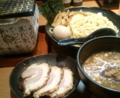 「特製つけ麺（卓上七輪実験）950円」@麺屋 炙りの写真