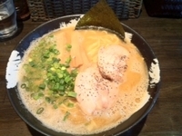 「らーめん（大盛）」@麺者 すぐれの写真
