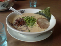 「とんこつラーメン」@東京とんこつ とんとら 太田店の写真
