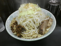 「ぎ郎、大盛、野菜まし」@らーめん ぎょうてん屋 町田店の写真