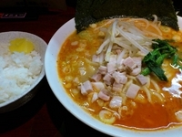 「とんこつ坦々麺 800円 + 無料ライス」@ラーメンAOZORA 錦町店の写真