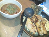 「肉盛りつけ麺」@豚骨世界 大大の写真