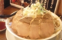 「超豪めん チャーシュー （ にんにく、ラー油 ）」@香麺の写真