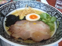 「柚子塩ラーメン」@中村屋@WeST PArK CaFE レイクタウンアウトレットの写真