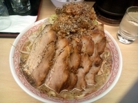 「ふじ麺（ニンニクア多めアブラ多め）￥700→￥500（モテコクー」@景勝軒 太田店の写真