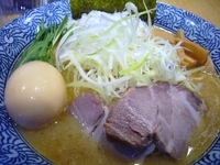 「にぼやん一号（500円）+味玉（100円）+フレッシュトマトのバ」@麺屋 一燈の写真