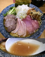 「にぼやん一号 500円 + 大盛 100円 + ミックスチャーシ」@麺屋 一燈の写真