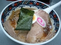 「しょうゆ拉麺（麺半分）」@玉川大盛軒の写真