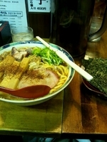 「まるひラーメン+海苔トッピング」@らぁめん 葉月の写真