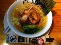 「天然塩ラーメン」@新宿めんや 風花 本店の写真