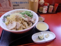 「冷やしぶっかけ鮎白湯まぜそば（麺大盛）」@ラーメン たんろん 本店の写真