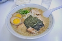 「大盛チャーシュー+煮たまご」@中華そば専門店 木八の写真