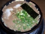「とんこつラーメン　」@無鉄砲 本店の写真