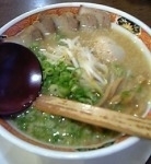 「京風屋台　醤油とんこつ　あぶりチャーシュウ麺」@よってこや 松本渚店の写真