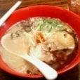 ラーメン赤