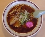 「金色のスープ 醤油ラーメン」@麺家 麺四郎の写真