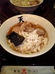 「天らーめん 白ネギトッピング」@東京ラーメン 天の写真