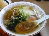 「醤油ラーメン400円」@お食事処 かねまさの写真