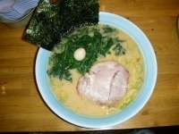 「ラーメン(大)ほうれん草 小ライス」@壱藤家 東久留米店の写真