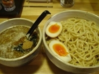 「味玉つけめん中盛」@めん業一筋 善龍の写真