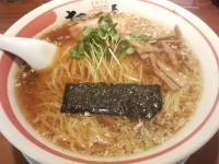 「支那そば（醤油）700円+大盛150円」@ちばき屋 ARIO亀有店の写真