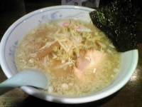 「豚骨醤油ラーメン 600円」@天天館の写真