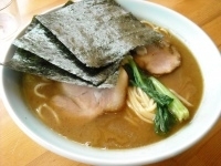 「とんこつ醤油和風だしらーめん」@麺屋 いにしや(古志家)の写真