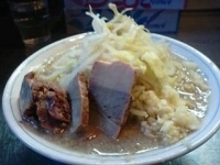 「塩ラーメン（にんにく） 700円」@らーめん大 蒲田店の写真
