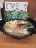 「てっぺんラーメン」@てっぺん家 中山店の写真