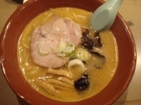 「味噌ラーメン」@ラーメンの寶龍 横浜1号店の写真