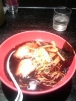 「富山ブラック」@麺家いろは 京都駅ビル店の写真