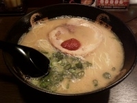 「ラーメン700円」@康竜 秋葉原駅前店の写真