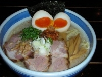 「特製塩本鰹ラーメン」@九段 斑鳩の写真