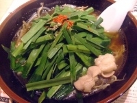 「モツにらそば」@博多にらそば 熊楠家 六本木店の写真