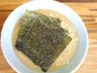 「ラーメン500円」@岡本屋の写真