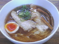 「醤油らぁ麺」@麺屋 一八の写真
