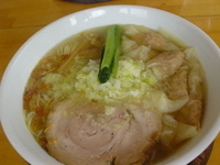 「塩ワンタンめん」@心麺の写真