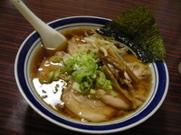 「「正油ラーメン（太めん選択）+チャーシュー（￥550+300）」」@こしょうやの写真