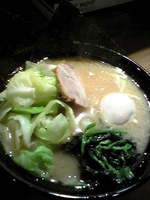 「ラーメン+キャベツ+味玉」@梅家〜舎弟〜の写真