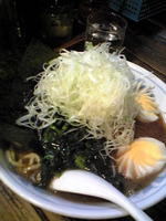 「白葱ラーメン」@よこはまらあめん東名家 海老名南店の写真