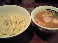 「夜のつけめん味玉」@はじめの写真