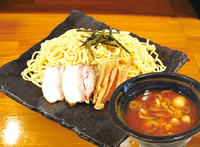 「旨辛つけ麺」@ラーメン本陣 心 -こころ-の写真