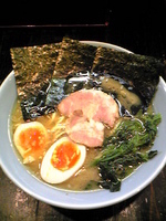 「味玉らーめん」@らーめんありがた家の写真