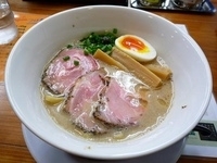 「こくまろ塩ラーメン」@俺のラーメンあっぱれ屋の写真