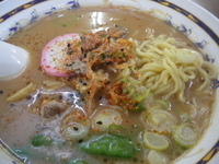 「豚骨醤油ラーメン」@蓮田SA下りフードコートの写真