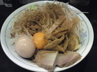 「油そば850円,節粉80円」@らーめん大 五反田店の写真