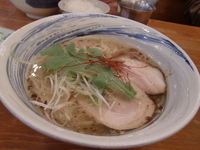 「天然塩ラーメン」@本店 塩元帥の写真